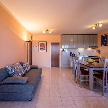 Apartamento Jovitha *