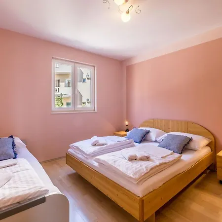 Jovitha Apartamento *